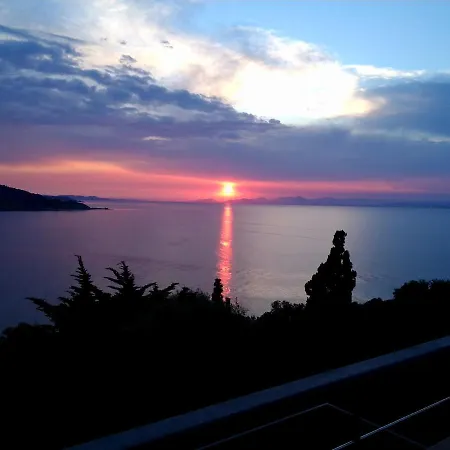 Nocleg ze śniadaniem Mirabel Île du Levant