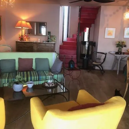 Mirabel Bed & Breakfast