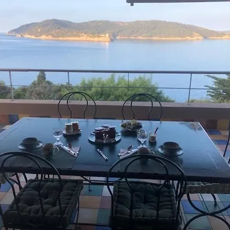 Mirabel Ile du Levant