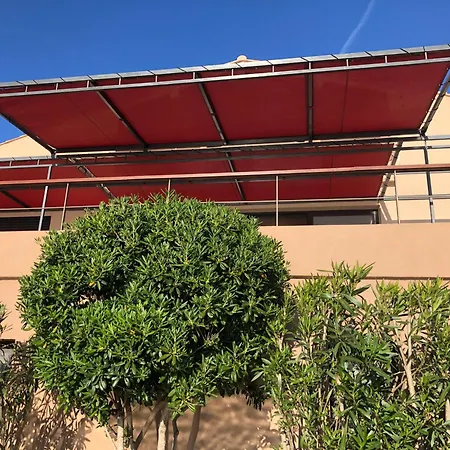 Bed & Breakfast Mirabel 4*