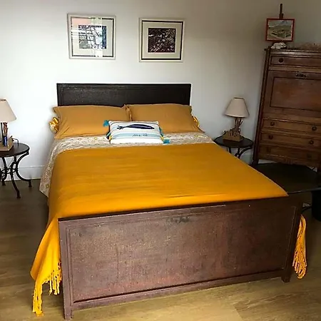 Mirabel Bed & Breakfast 4*